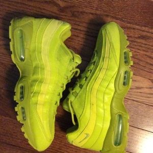 Neon Air Max 95 "High Voltage"