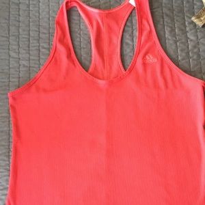 Dark pink workout tank