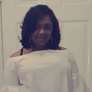 Meet your Posher, Nikki