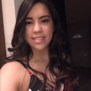 Meet your Posher, Jimena