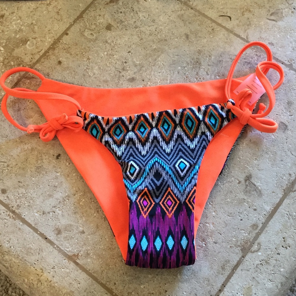 Khong Boon Bikini Bottom - Picture 4 of 7