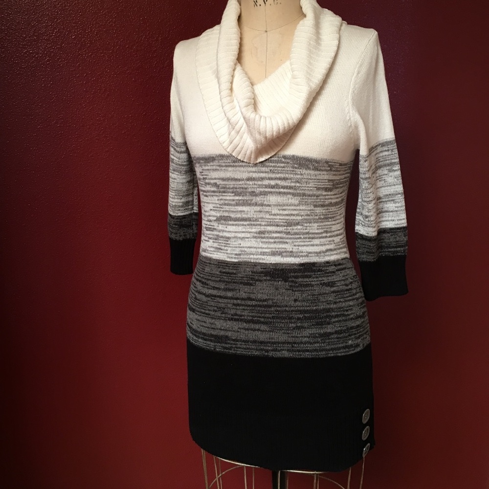 Black and white ombré sweater dress