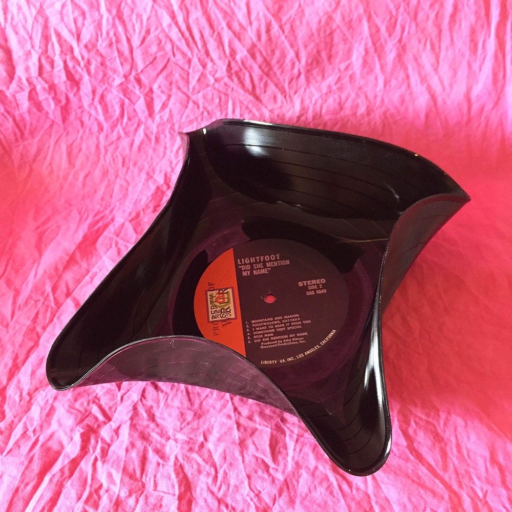 Vinyl record bowl