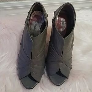 Grey shoe booties