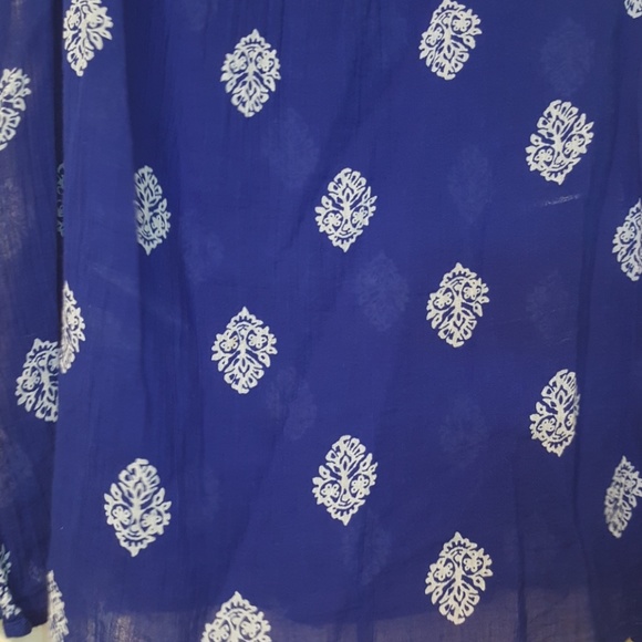 Old Navy tank - Picture 2 of 2