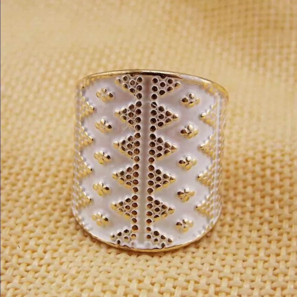 Gold & white carved extra wide cocktail ring