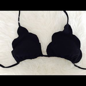 Marysia black bikini top large