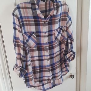 ⚠PRICE DROP Flannel shirt
