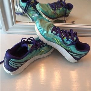 SAUCONY Kinvara 6 Women's Running Shoes