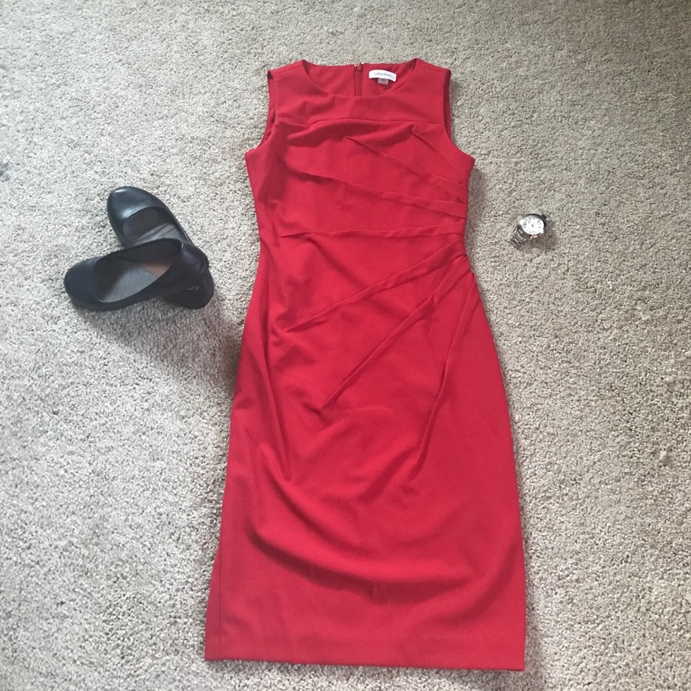 Calvin Klein Starburst Side Rouche Dress in Red
