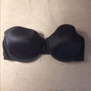 Black Strapless Bra