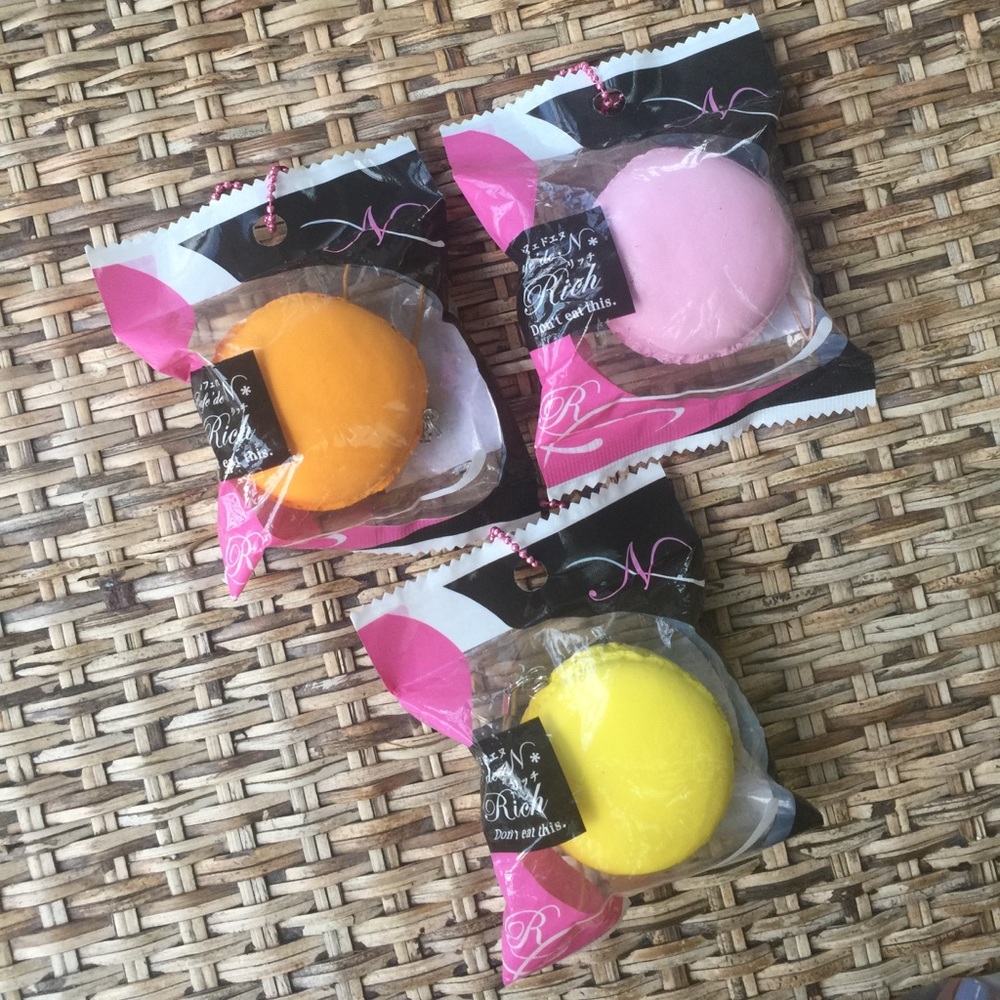 RARE Cafe' de N Macroon Bundle