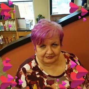 Meet your Posher, Vickie