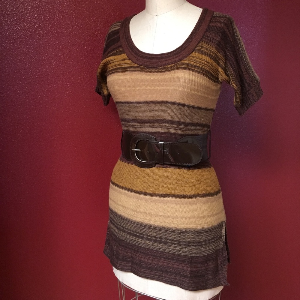 Mixed brown sweater tunic with belt