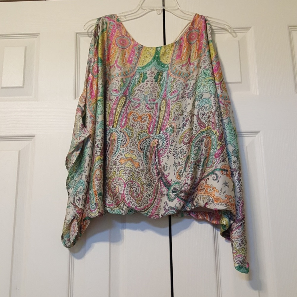 Ark & Co cold shoulder blouse