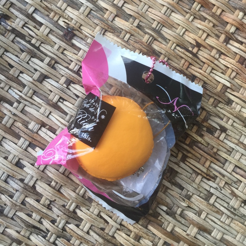 Cafe' de N Macroon