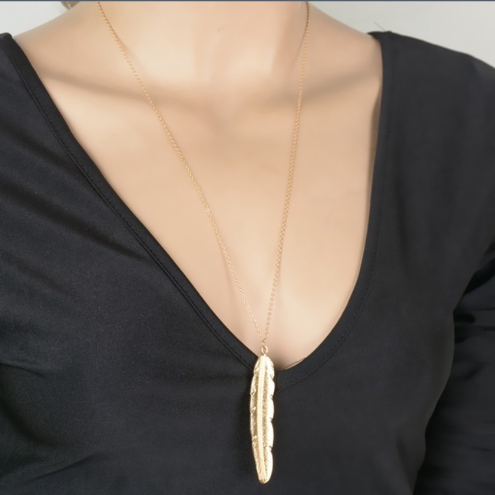 Celestial Feather Pendant - Picture 5 of 8