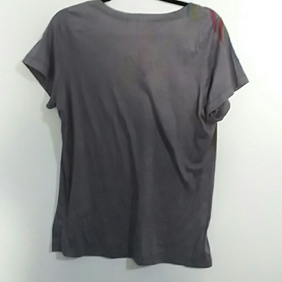 Like NEW Maurices size 0 shirt grey - Picture 2 of 3