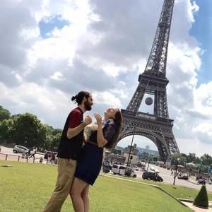 Meet your Posher, Devin