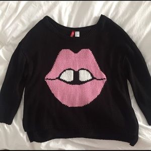 Black H& M sweater
