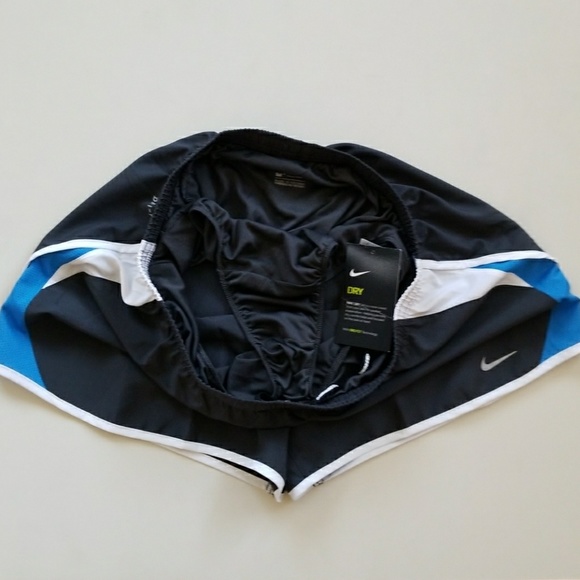 NWT Nike 2in1 Running Shorts - Picture 2 of 3