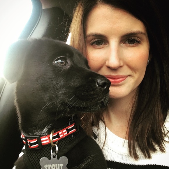 Meet your Posher, Alix - Picture 1 of 1