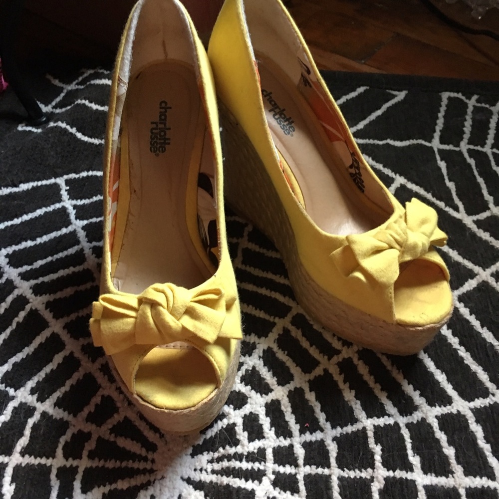 Yellow Wedges