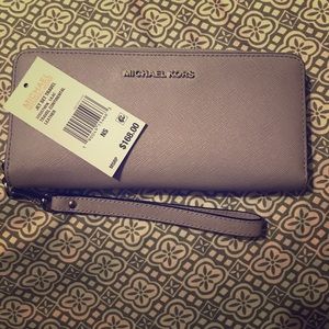 Michael Kors continental wallet