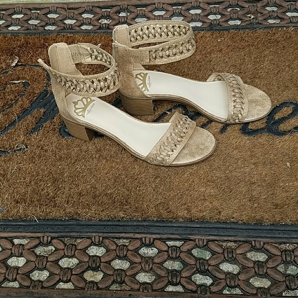 Fergalicious Shoes - 🎊🎉Fergalisious Phoenix Sandal