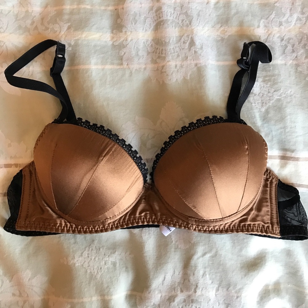 Intimissimi caramel satin lace bra