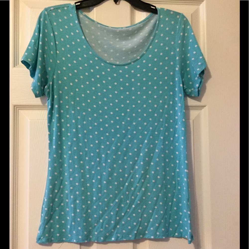 Cute blue and white polka dot top