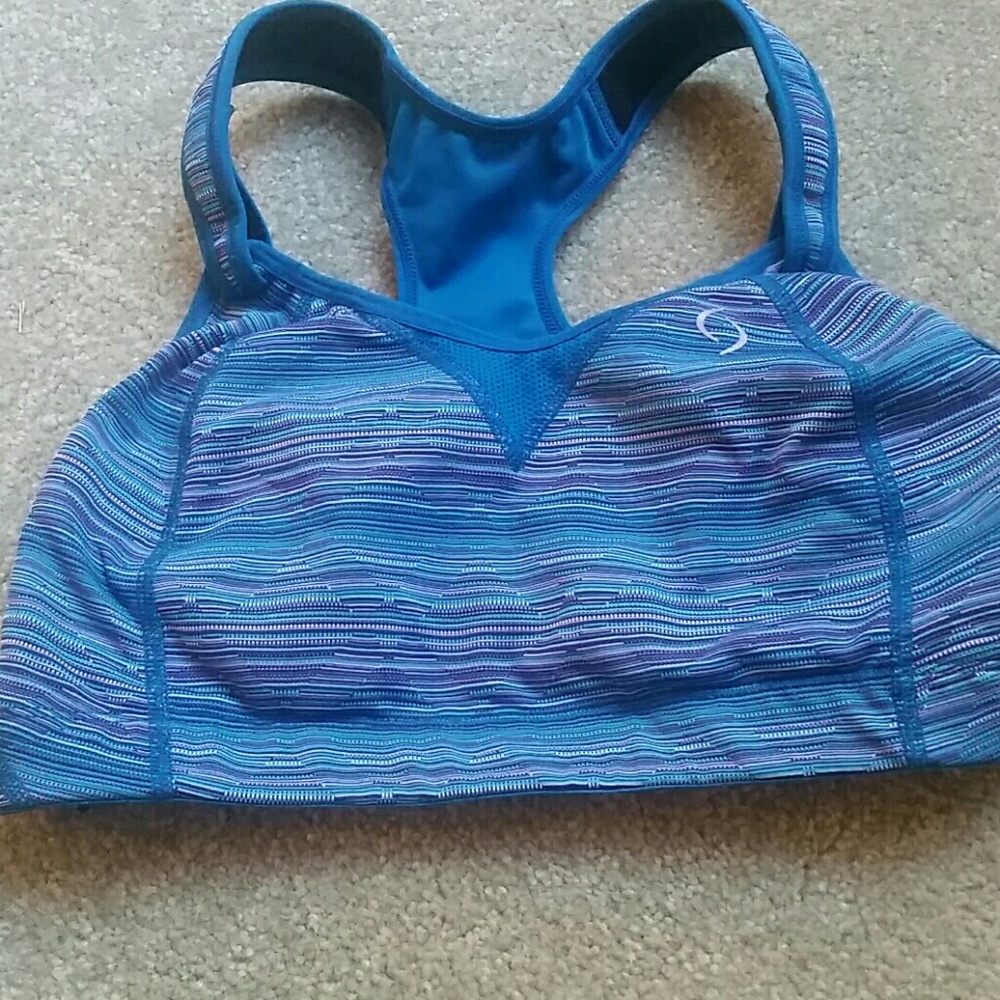 Moving Comfort adjustable strap sports bra