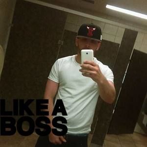 Meet your Posher, Bradley