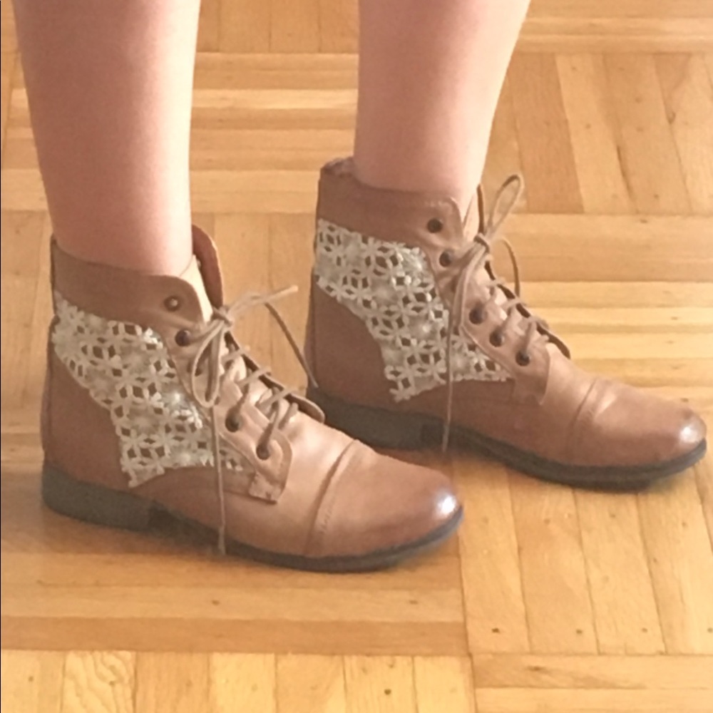 Steve Madden booties