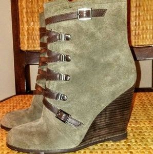 Bcbgeneration wedge booties