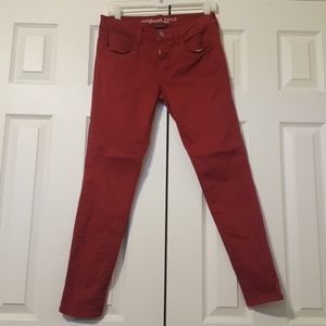 A&E jeans in red