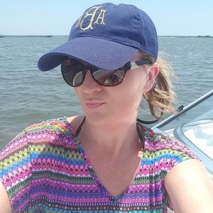 Meet your Posher, Alicia