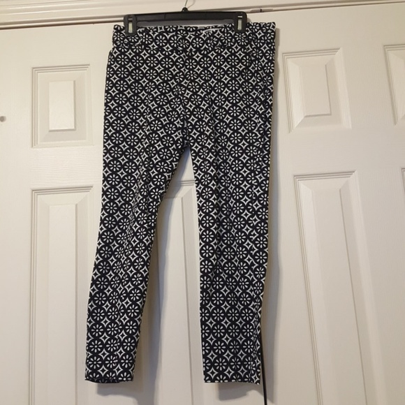 Old Navy Diva Capris - Picture 1 of 2
