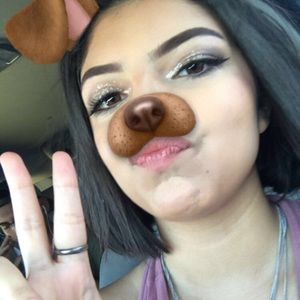 Meet your Posher, Jade