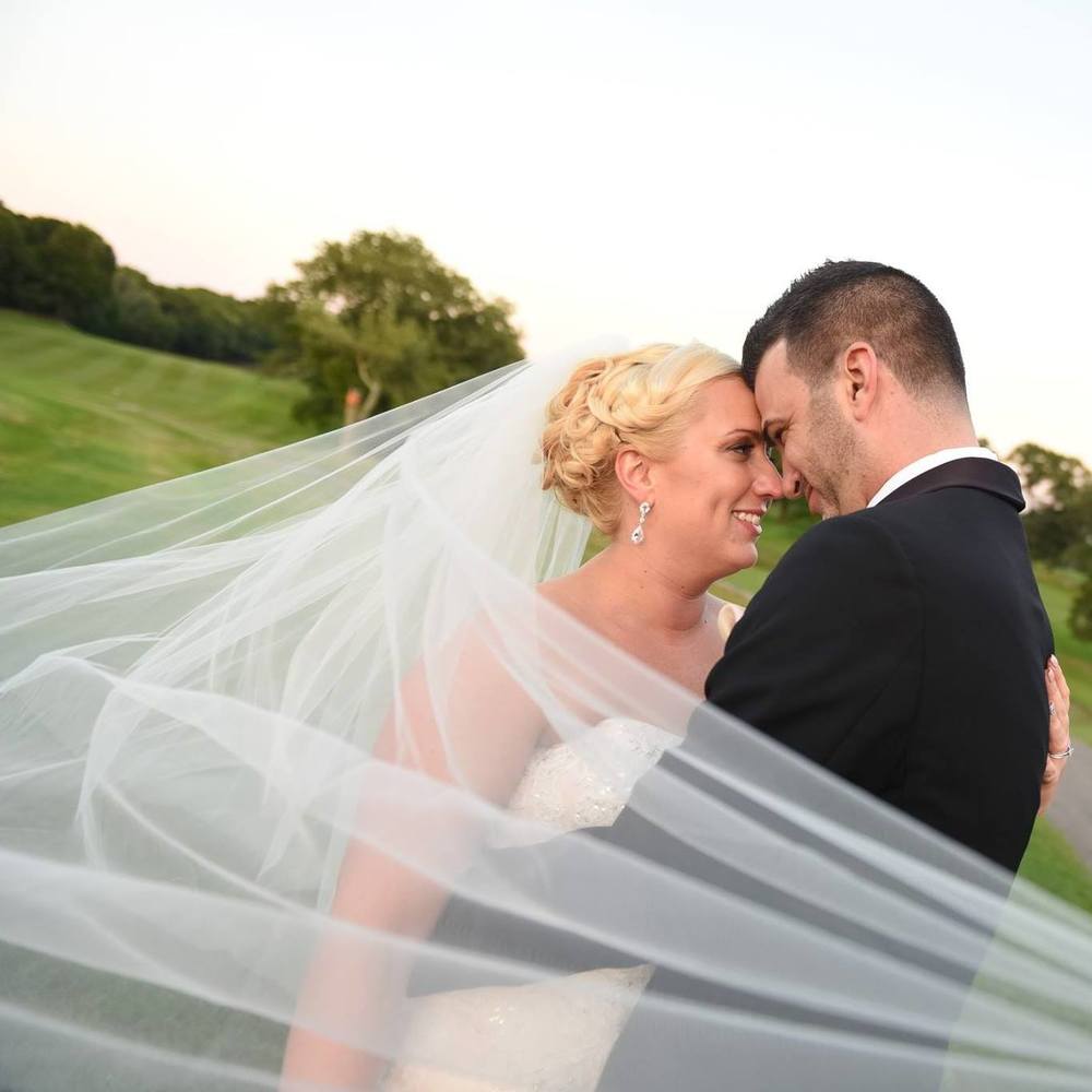 Meet your Posher, Leslie