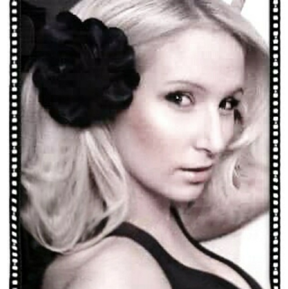 Meet your Posher, Karla - Picture 2 of 7