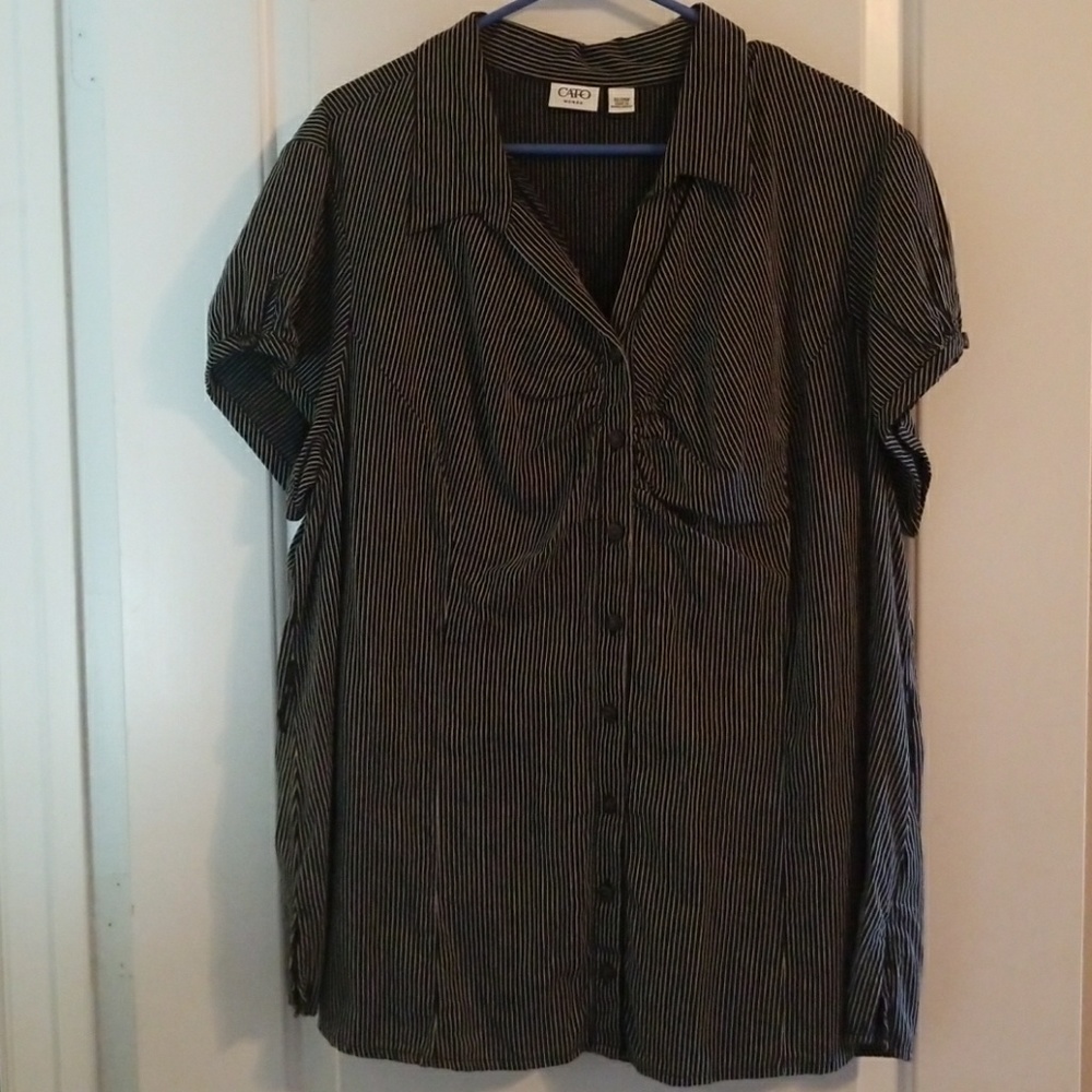Plus size black and white stripe top