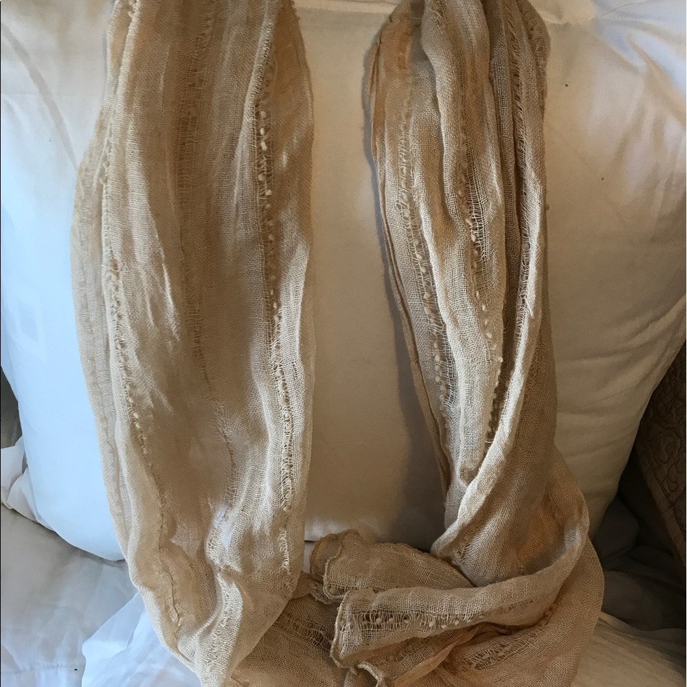Tan mesh scarf