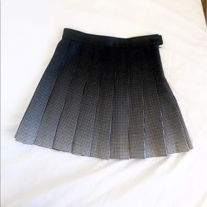 American Apparel ombre pleated skirt