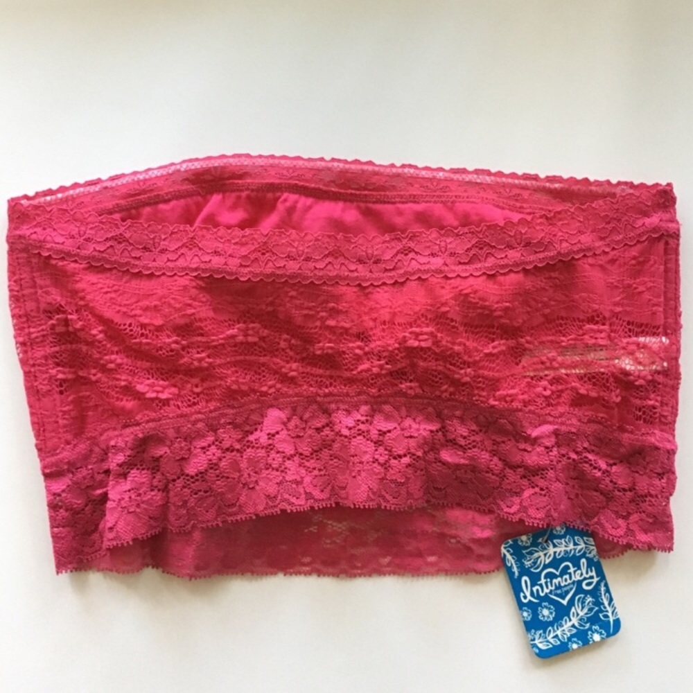 NEW Free People Strawberry Lace Bandeau - Picture 2 of 4