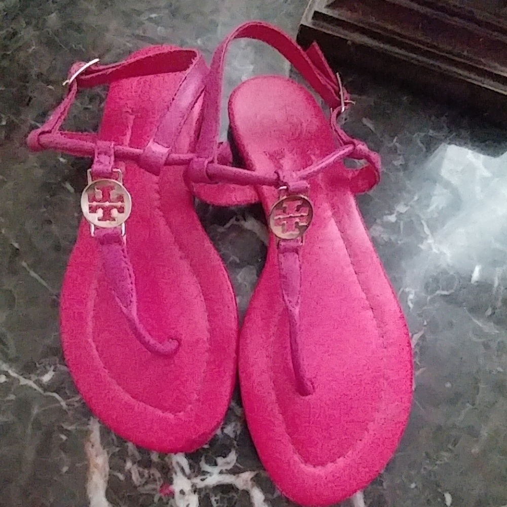 🎆🎈🎊Tory Burch pink sandals🎉🎈🎆