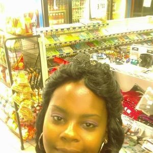 Meet your Posher, Sonia