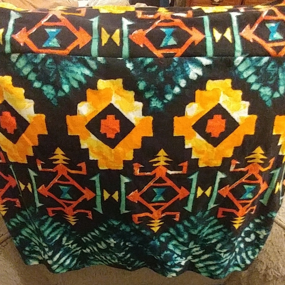 Rue 21 Aztec fitted mini skirt Large/XL