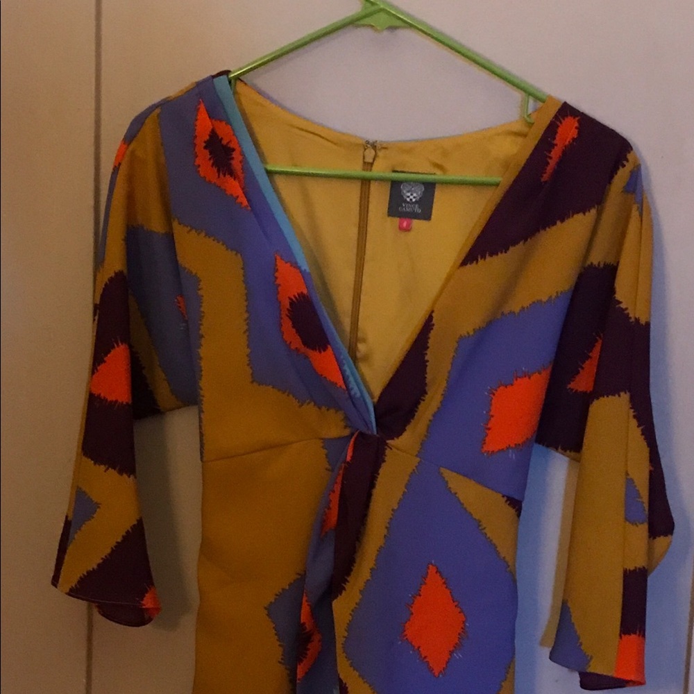 Vince Camuto lined dress size 8.  Beautiful!