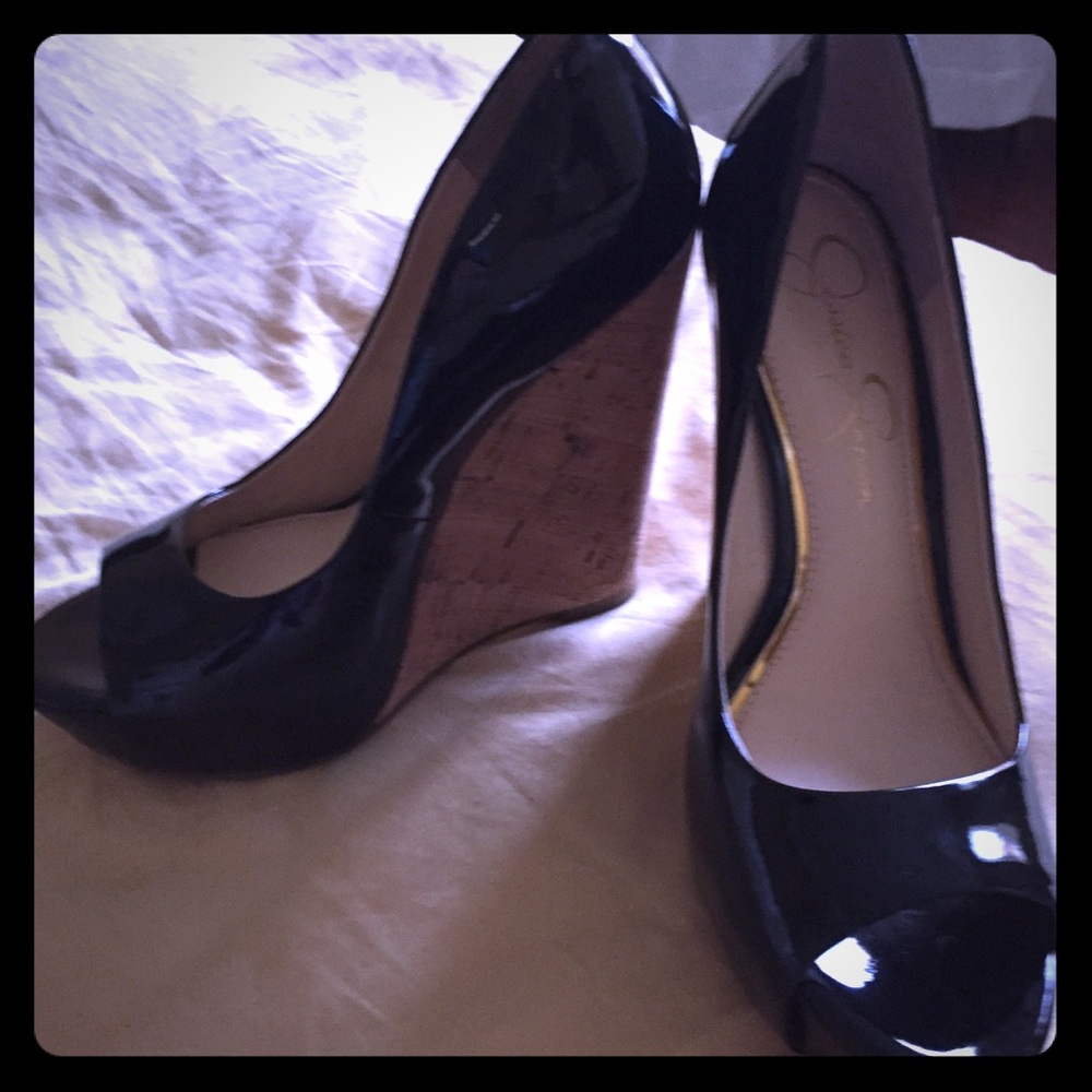 Jessica Simpson black peep-toe shoes
